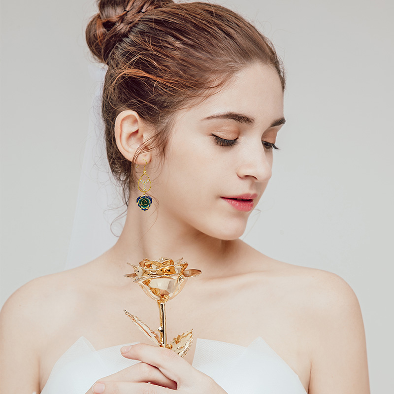 Retro Gold Rose Earrings (fresh Rose)